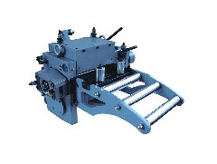 運(yùn)用沖床送料機(jī)時需要注意什么問題？